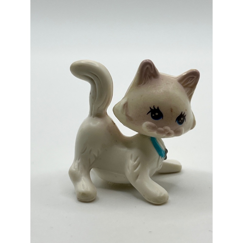 Vintage Littlest Pet Shop‎ 1995 Clubhouse Kitties White Cat W Latching Belly